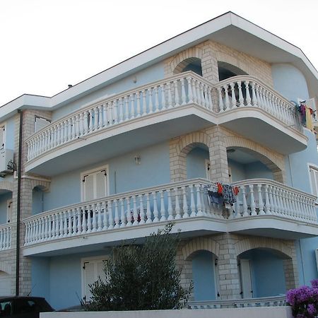 Apartments Golubic Sveti Petar  Buitenkant foto