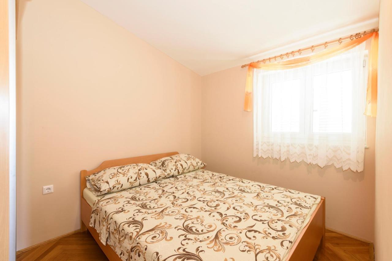 Apartments Golubic Sveti Petar  Buitenkant foto