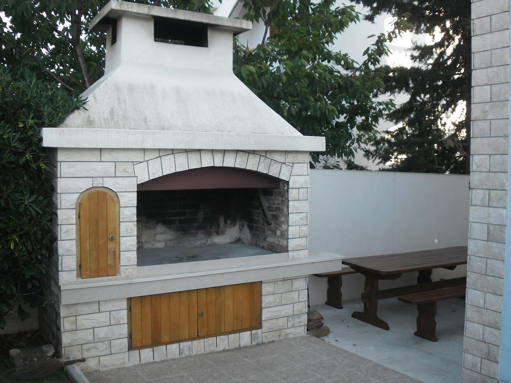 Apartments Golubic Sveti Petar  Buitenkant foto
